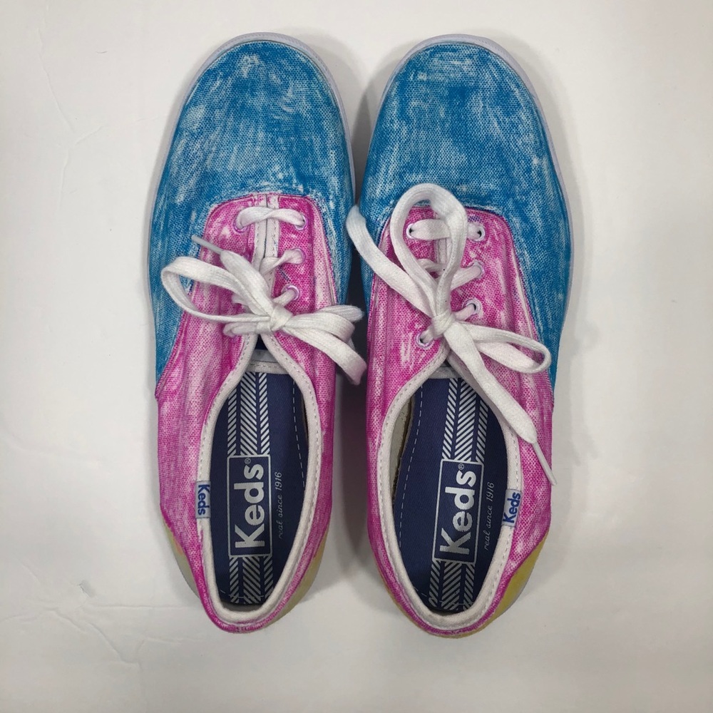 Women Keds “Graffiti” Canvas Sneakers 9M NWOT